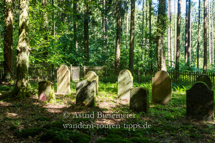Kleiner jüdischer Friedhof im Taunus